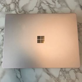 Microsoft Surface Laptop Go / Office付き