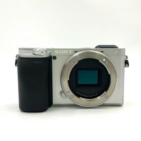 【全額返金保証】【最速発送】Sony デジタル一眼 α6400 ILCE-6400 ボディ シルバー 美品 動作確認済