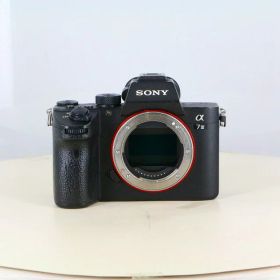 α7 III 中古 95,000円 | ネット最安値の価格比較 プライスランク