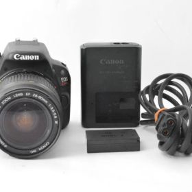 Canon EOS Kiss X7 USM カメラ 充電器付 一眼レフ セット