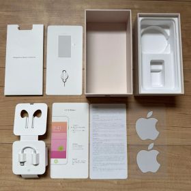 Apple 純正 EarPods Lightning変換アダプタ 箱 シール