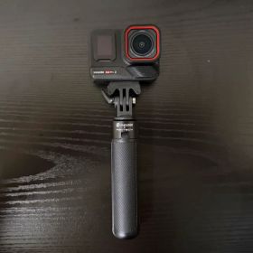 【美品】アクションカメラInsta360 Ace Pro2 本体+アクセサリー