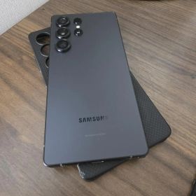 Galaxy S25 Ultra 国内版SIMフリー PITAKA他おまけ付き