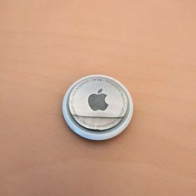 AirTag 新品 3,180円 中古 2,980円 | ネット最安値の価格比較 プライス