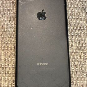 Apple iPhone 7 128GB ブラック 本体 アップルiPhone