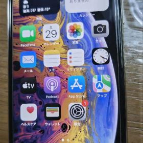 Apple iPhone Xs 64GB ホワイト 本体