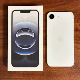 iPhone 16e 128GB バッテリー100% ホワイト SIMフリー