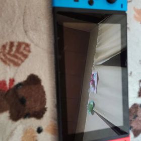 Nintendo Switch 本体 ネオンブルー ネオンレッド