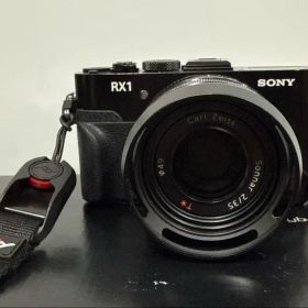 SONY Cyber-shot DSC-RX1 本体