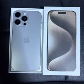 iPhone 15 Pro Max 256GB ナチュラルチタニウム
