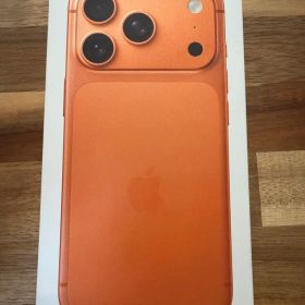 美品 iPhone17 pro 256GB コズミックオレンジ