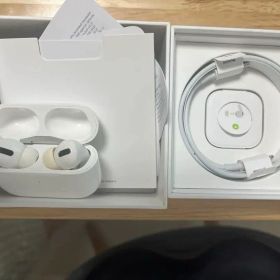 Apple AirPods Pro 本体