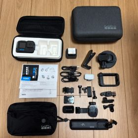 GoPro HERO11 アクションカメラ 本体 ＋ 付属品