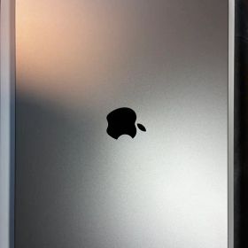 値下げ 16インチ Macbook pro M5 MAX 36GB/2TB