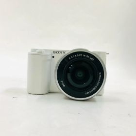 【全額返金保証】【最速発送】Sony デジタル一眼 VLOGCAM ZV-E10K パワーズームレンズキット ホワイト 美品 動作確認済