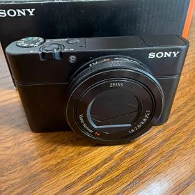 SONY cyber-shot DSC-RX100M3