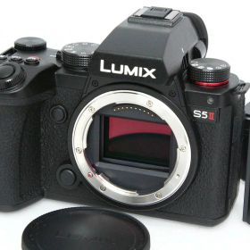 【中古】【美品】パナソニック LUMIX DC-S5M2 ボディ CA01-R7034-4B4B Panasonic Lマウント フルサイズ 5軸手ブレ補正 EVF 中古