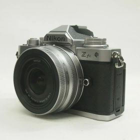 【中古】(ニコン) Nikon Z Fc 16-50 VR レンズキット シルバー