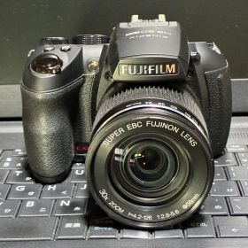FUJIFILM FinePix HS20EXR デジタルカメラ 本体