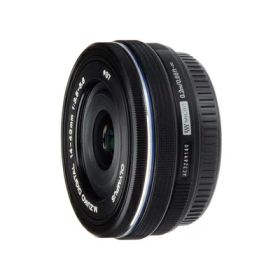 【中古】 Olympus M.Zuiko Digital - Zoom lens - 14 mm - 42 mm - f/3.5-5.6 ED EZ - Micro Four Thirds - for Olympus E-P3, E-P5, E-PL1s, E-PL3, E-PL5, E-PL6, E-PM1, E-PM2, OM-D E-M1, EM-5, E-M5
