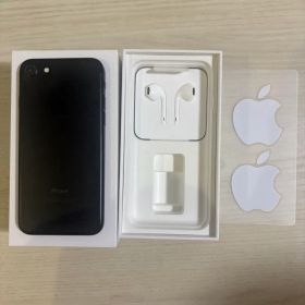 ⁠【箱・イヤホン付】iPhone 7 128GB ブラック SIMフリー