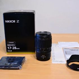 美品 NIKKOR Z 17-28mm f/2.8