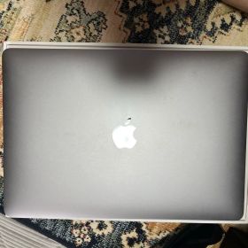 MacBook Air 2020 13インチ 8GB 512GB