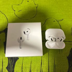 AirPods 4 ノイズキャンセリング搭載