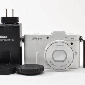 ニコン Nikon 1 V1 ホワイト 10-30ｍｍ ミラーレス一眼