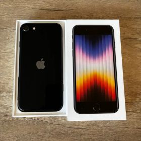 Apple iPhone SE 第3世代 本体 ブラック docomo
