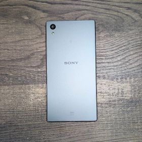 SONY Xperia SOV32 スマートフォン 本体