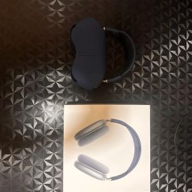 Apple AirPods Max 第1世代です。アップルエアポッズ