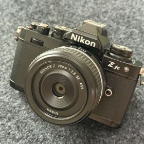 Nikon Zfc 28mm f/2.8 Special Edition キット