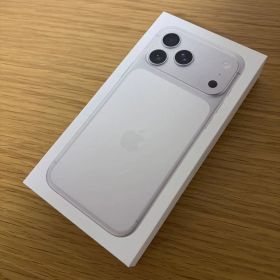 iPhone 17 Pro Max 256GB Silver SIMフリー