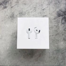Apple AirPods 4 エアポッツ ワイヤレスイヤホン 本体 アップル