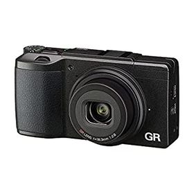 【中古】「ほぼ新品」RICOH デジタルカメラ GRII APS-CサイズCMOSセンサー ローパスフィルタレス 175840