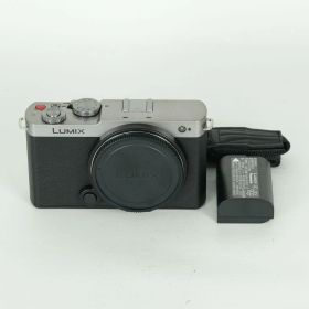 [美品] Panasonic LUMIX DC-S9 [ダークシルバー] | LEICA Lマウント