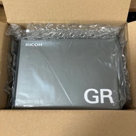 新品 RICOH GR IV リコー GR4 保証書付 デジタルカメラ