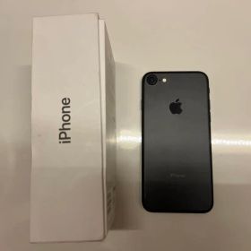 【美品/箱有り】Apple iPhone7 ブラック 128GB SIMフリー