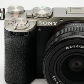 極美品 SONY α7C II ズームレンズキット フルサイズ 456