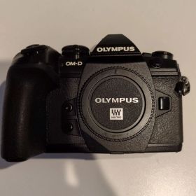 OLYMPUS OM-D E-M1 Mark II 本体