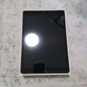 【ほぼ未使用/極美品】iPad 第9世代 Wi-Fi+Cellular 64GB