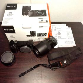SONY α6000 ダブルズームレンズキットブラック+バッテリーパック等セット
