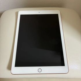 Apple iPad（第6世代）32GB wifiモデル
