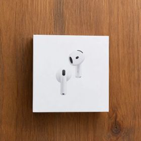 Apple AirPods 4 アクティブノイズキャンセリングMXP93J/A