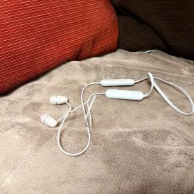 ★SONY WI-C200 ワイヤレスイヤホン 本体 ホワイト
