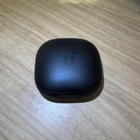 Anker Soundcore Liberty4proワイヤレスイヤホン 本体