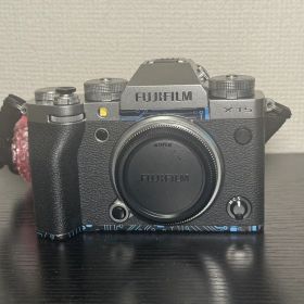 ■シャッター数少なめ極上品■ FUJIFILM X-T5 ボディ シルバー