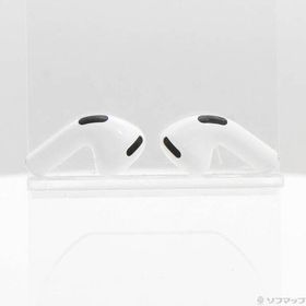 〔中古〕Apple(アップル) AirPods 4 アクティブノイズキャンセリング搭載 MXP93J／A〔349-ud〕