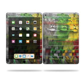 MightySkins Apple iPad 第6世代 9.7インチ（2018）用ビニールスキン「Lion Evolution」保護デカールラップ